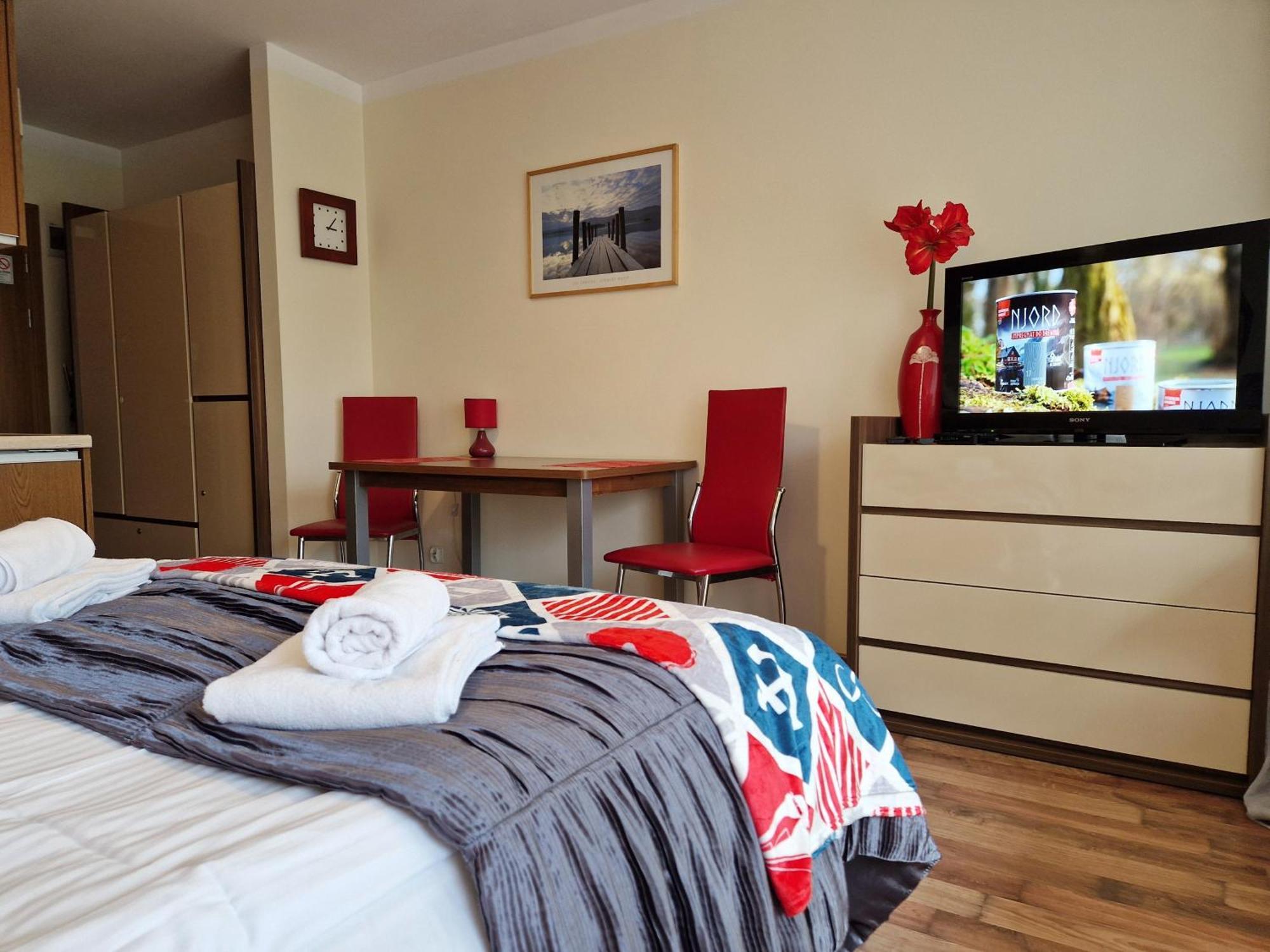 Apartament Trzy Pomosty Villa Mistral Świnoujście Exteriör bild